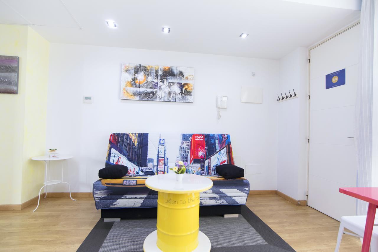 Apartamentos Momas La Casa De Mama Màlaga Exteriér fotografie